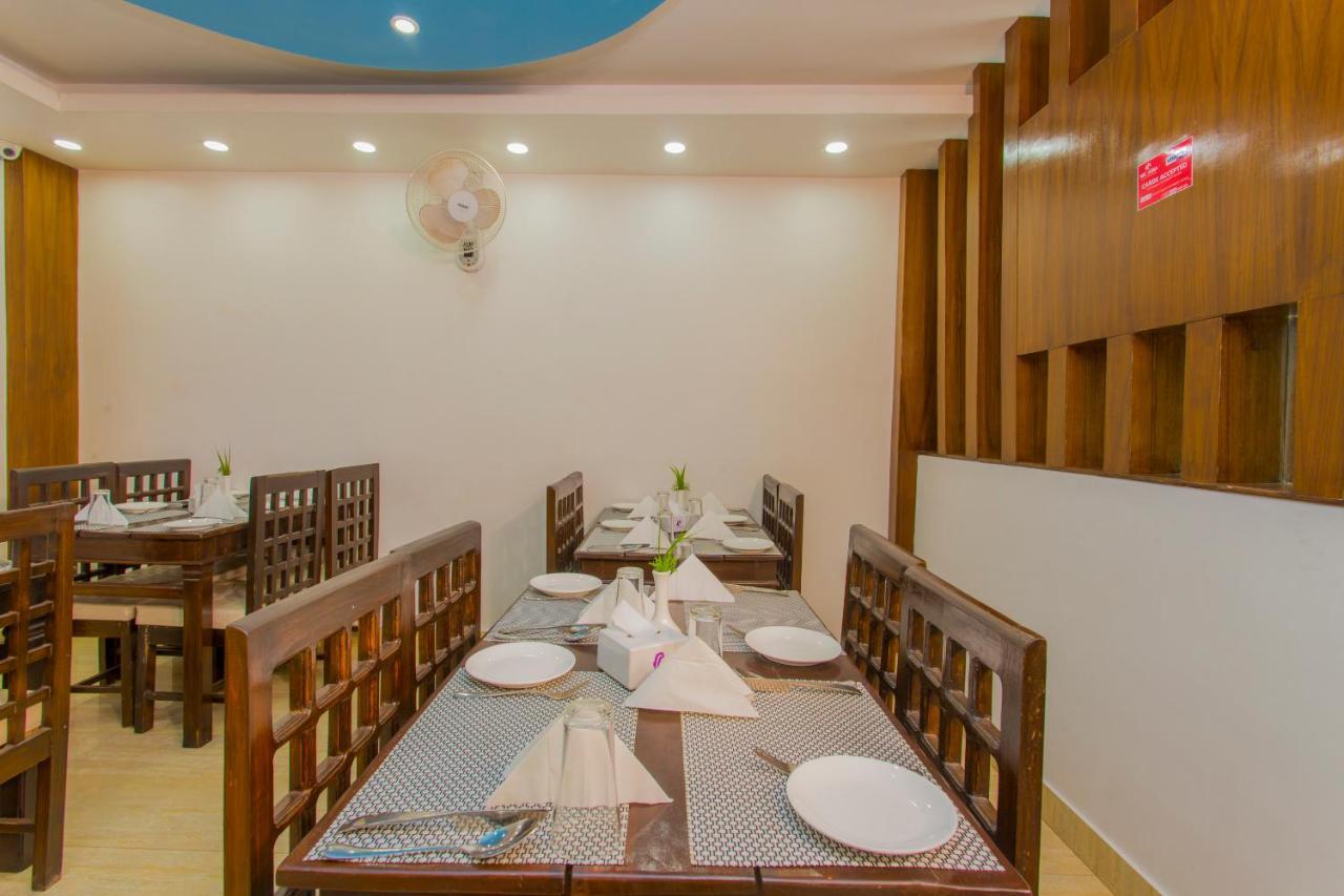 Hotel Lakeside Pvt. Ltd. Pokhara Eksteriør bilde